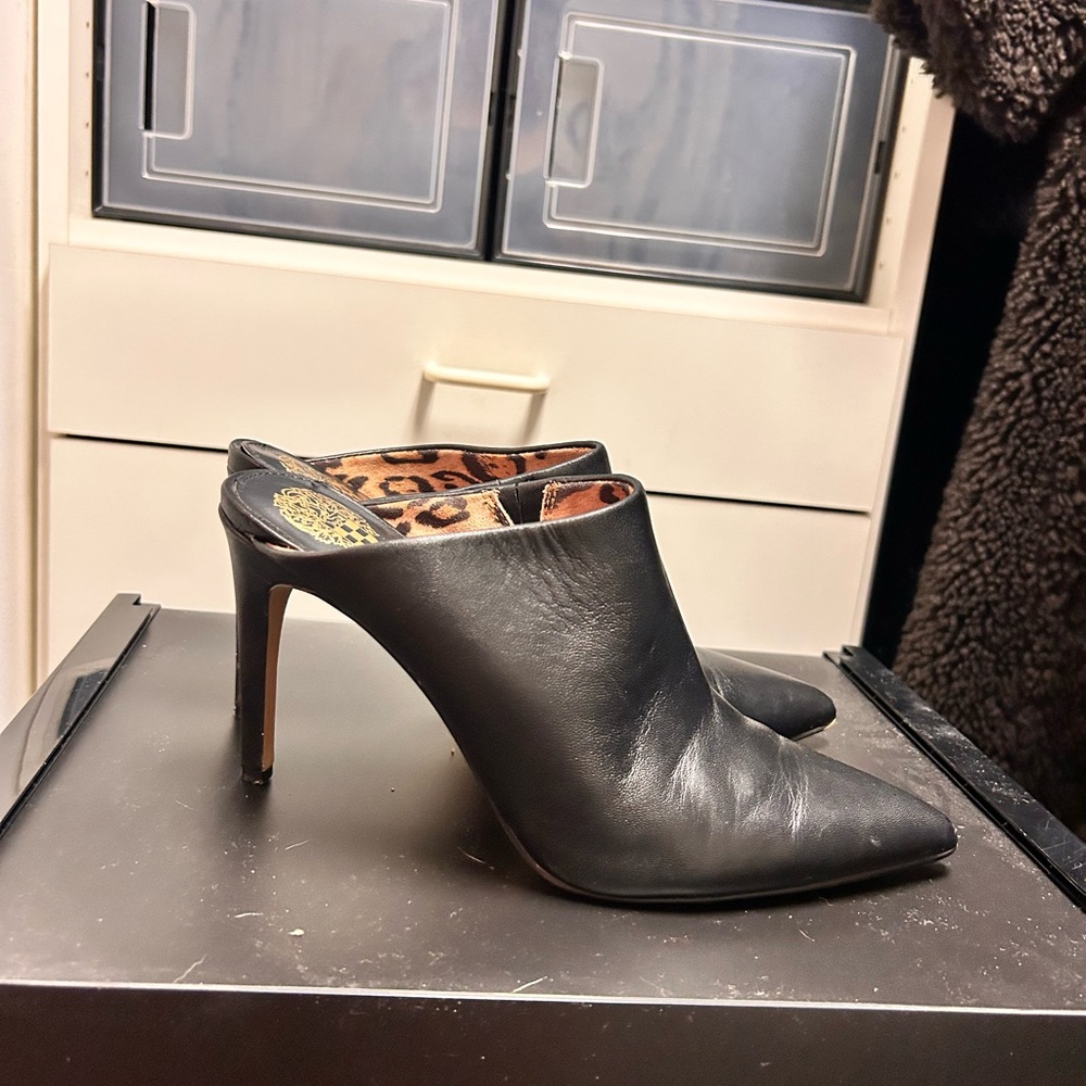 Vince Camuto Black Leather Pointed-Toe Mule Heels with Leopard Lining